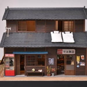 日式风格糖果店模型