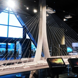 跨江特大桥大尺寸模型